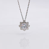 Round Zircon Heart-shape Petal Pendant Silver Necklace for Women